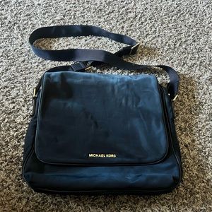 Michael Kors Messenger Bag